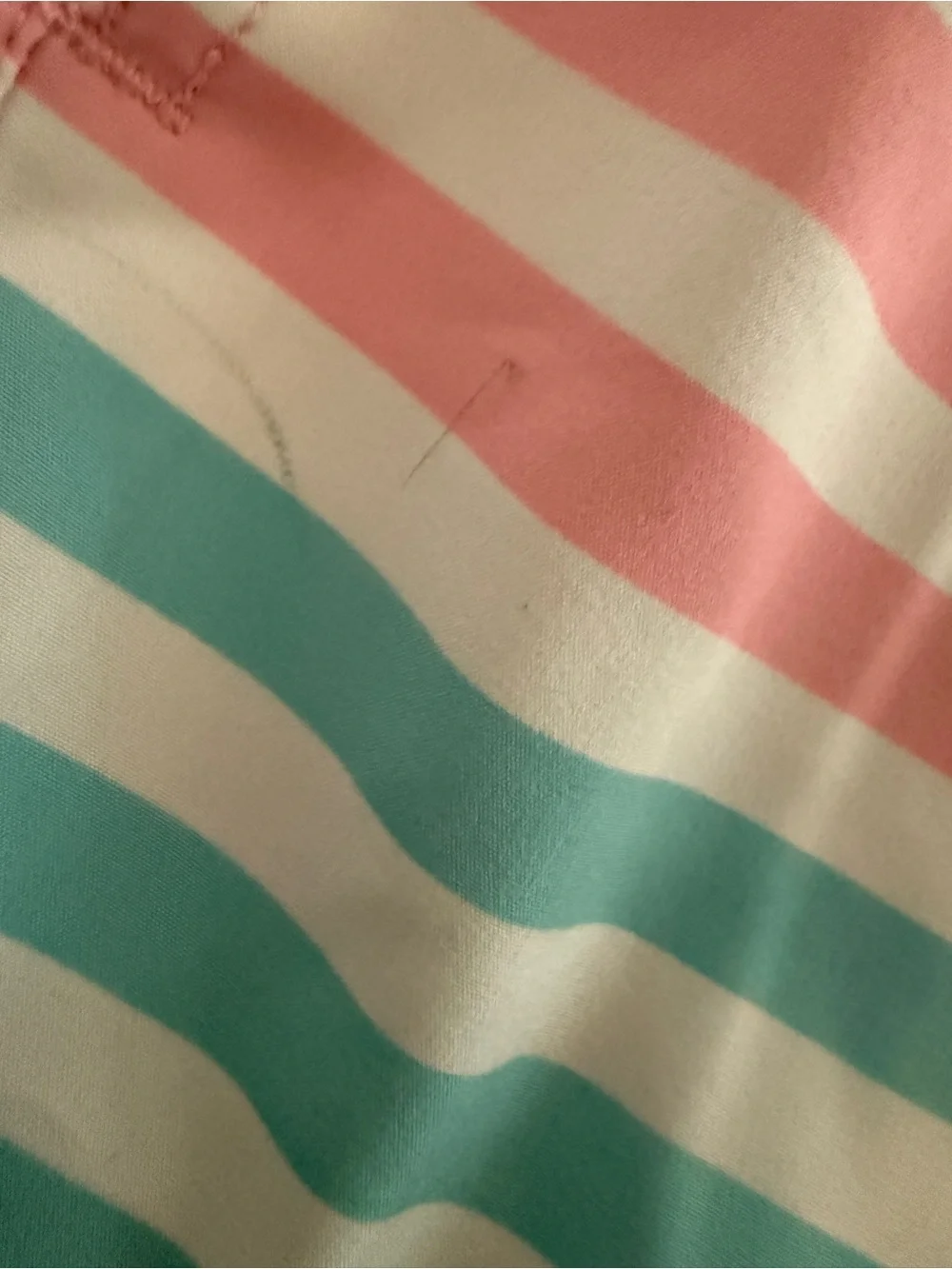 chubbies Pink and Aqua Striped Swim Shorts Men medium 7”